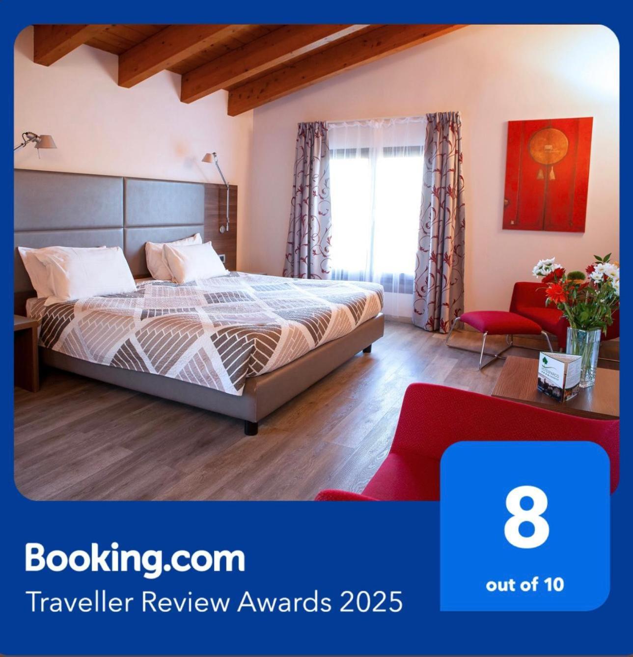 Hotel Del Parco ヴィジェーヴァノ エクステリア 写真